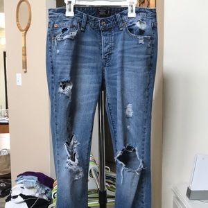 Abercrombie boyfriend jeans